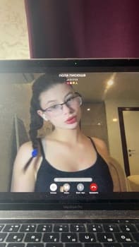 Nastygutss webcam girl