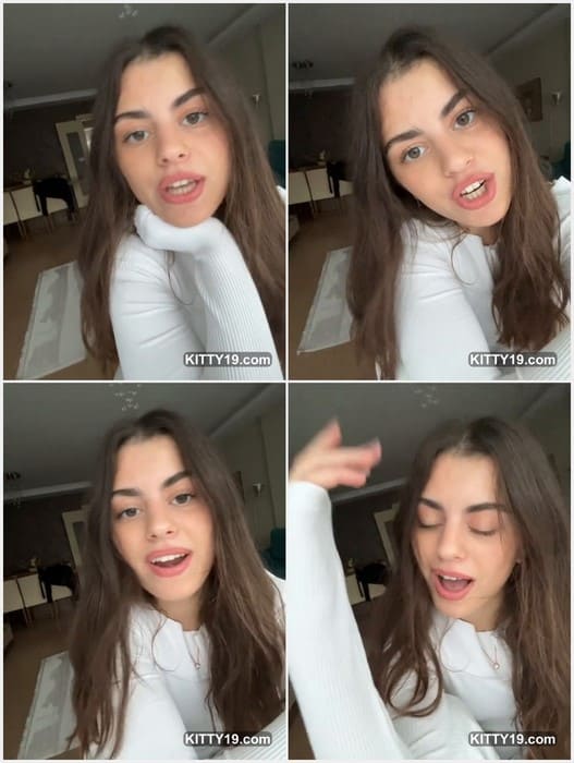 Eedaatas tiktok star from Turkey shwowing her babyface and ready for suck dick right now. Her lips... WOW!