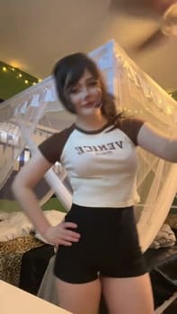 Shelbypng sexy girl