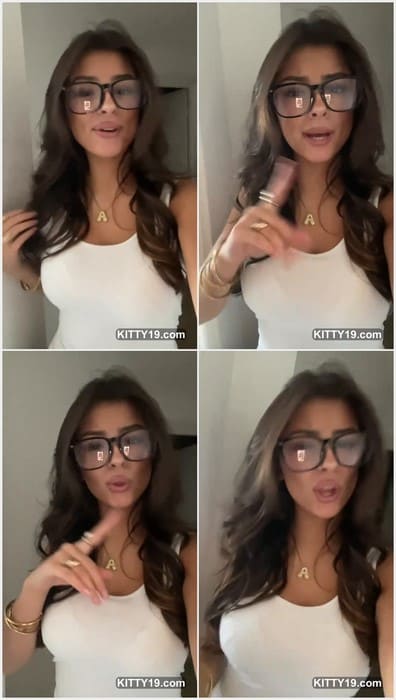 Angelina Deoll tiktok leak video with beauty model in glasses. Pretty smile and funny girl! Download it.