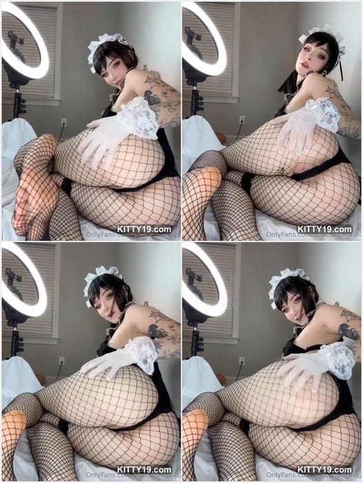 Sneesnaw nudes ass leaks videos and her asshole clean and wet now. She is ready for anal sex with big your dick and finger.